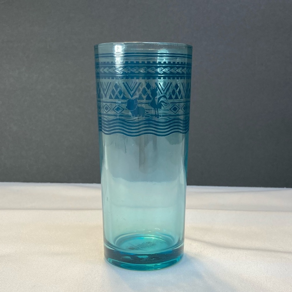 Disney Parks Moana Blue Pua and Hei Hei Glass
